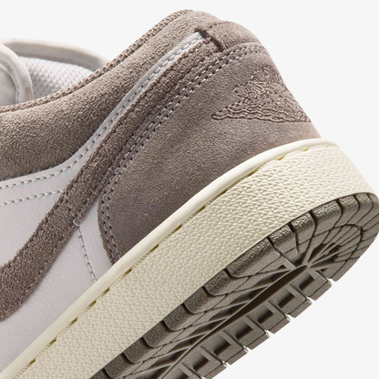 Kids' Air Jordan 1 Low