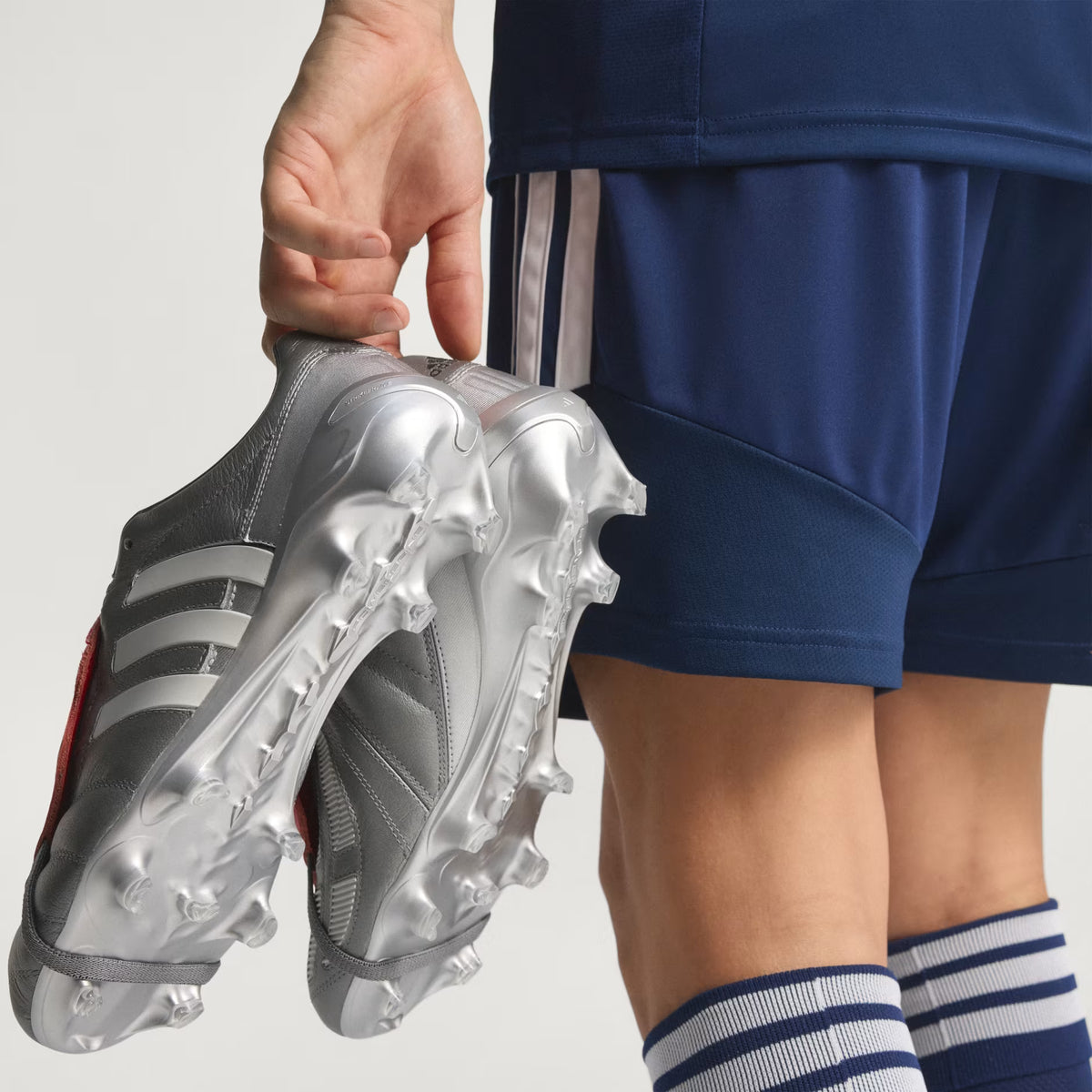 PREDATOR MANIA Firm Ground Football Boots