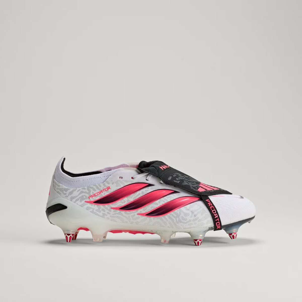 Predator Elite Fold-Over Tongue Soft Ground Football Boots