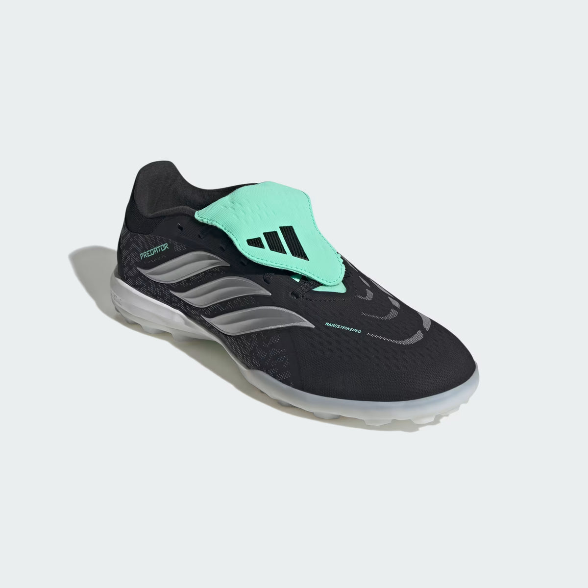 PREDATOR PRO Fold-Over Tongue Turf Football Boots