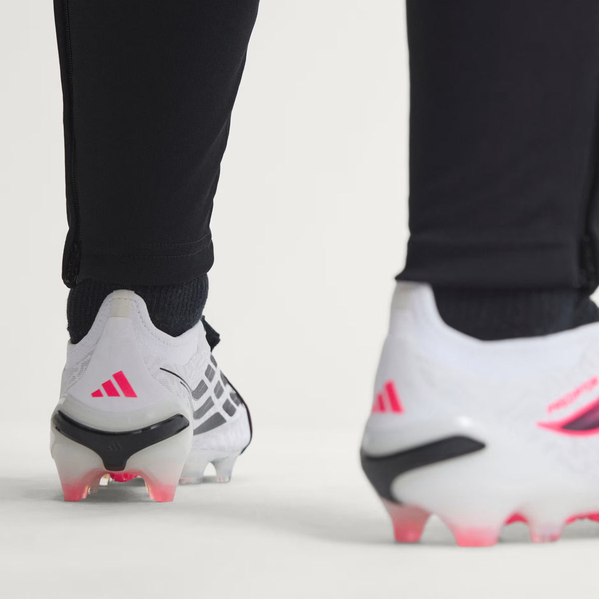 PREDATOR ELITE Fold-Over Tongue Firm Ground Football Boots