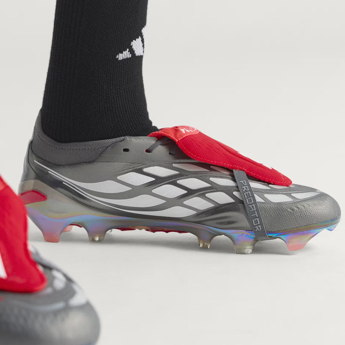PREDATOR ELITE Fold-Over Tongue Firm Ground Football Boots
