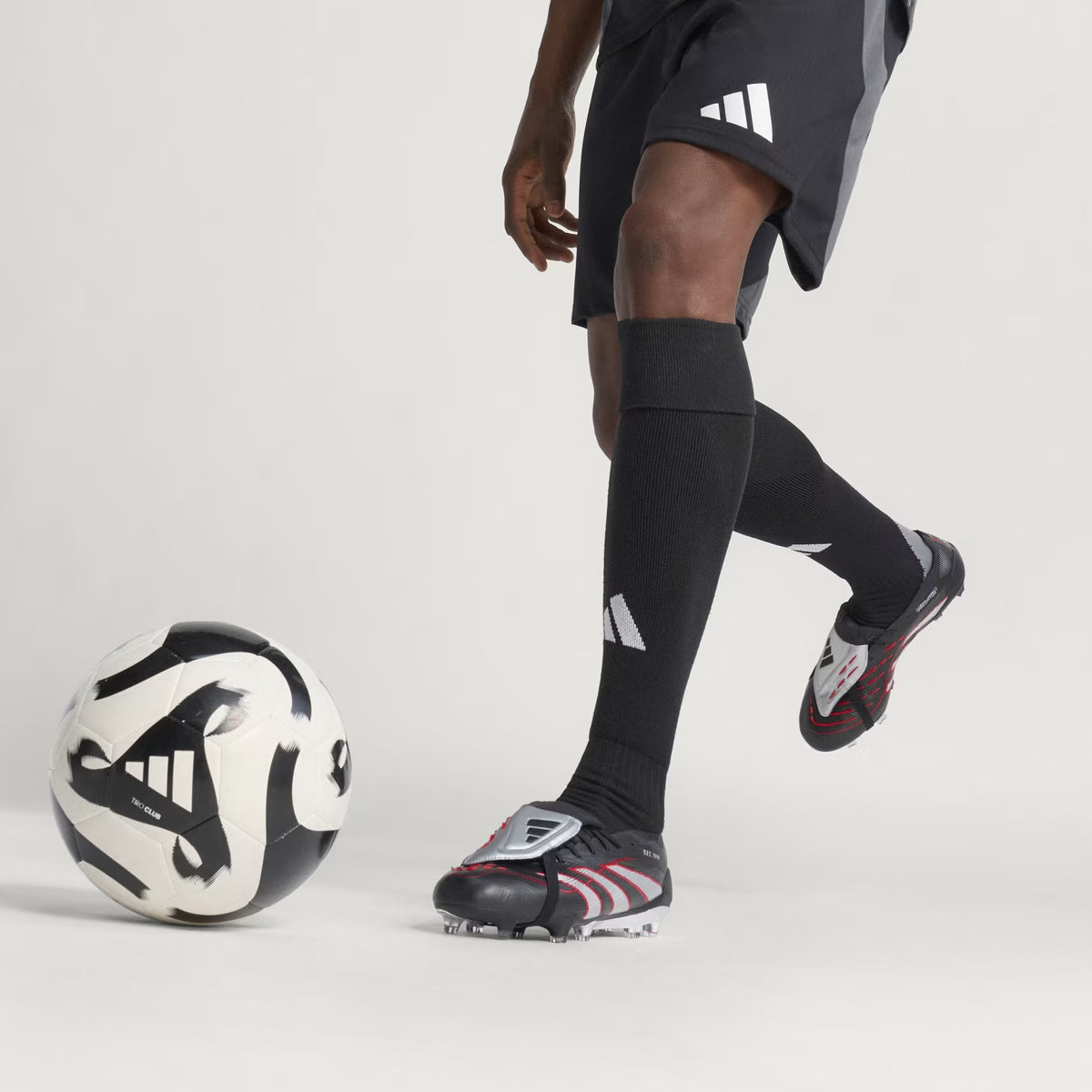 Predator Obsidian Strike Fold-Over Tongue Firm Ground Football Boots