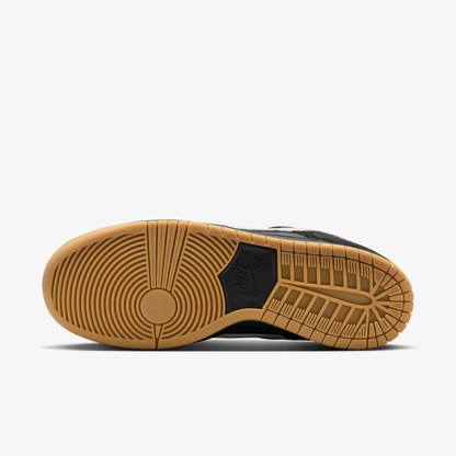 Nike SB Dunk Low Pro
